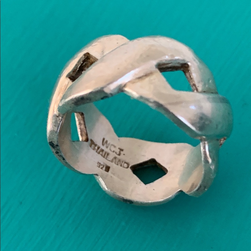2/$60💥Sterling Silver Ring